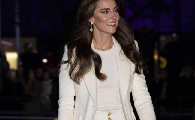 День рождения принцессы Уэльской: Кейт Миддлтон стала двойником Анджелины Джоли