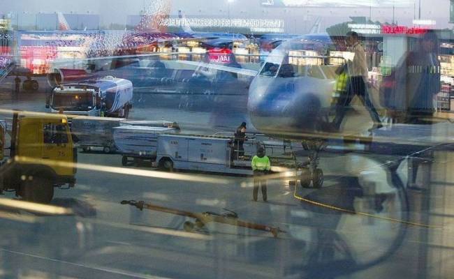 Пассажиры рейса Петербург-Дубай вылетели после двух суток задержки