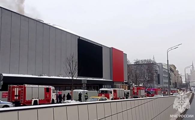 Причиной пожара в Театре сатиры могло стать нарушение техники безопасности