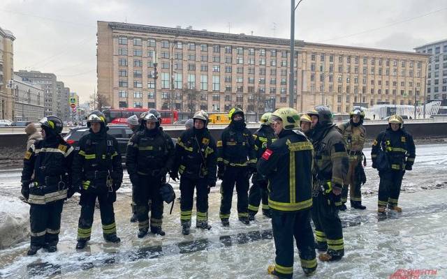 Спектакли отменены. Пожар в Театре Сатиры тушили более 3 часов