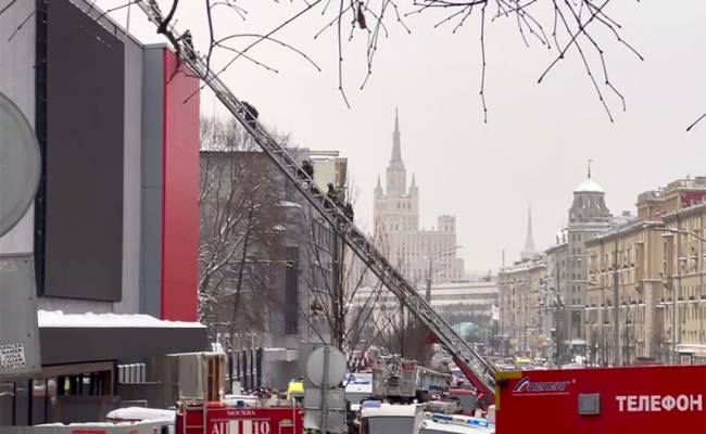 В Москве загорелся Театр сатиры