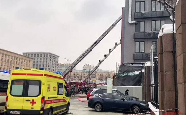 В Театре сатиры в Москве отменили дневной спектакль из-за пожара