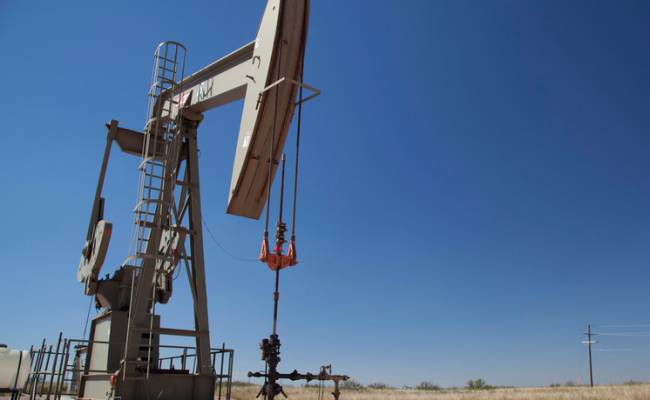 Цена нефти под вопросом: ОПЕК+ не может поднять баррель до $90