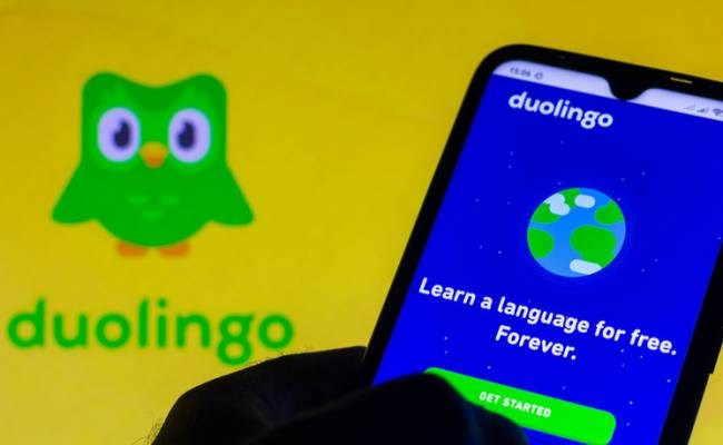 Россияне обвинили Duolingo в пропаганде ЛГБТ из-за Бена и Питера