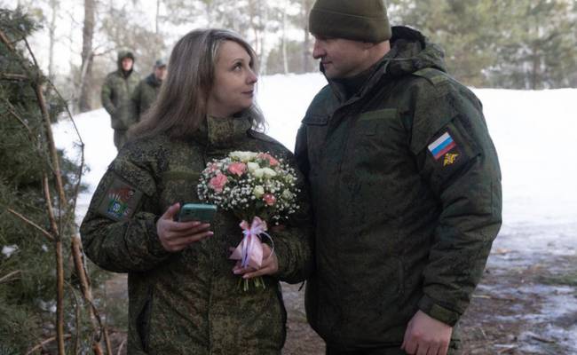 «Впечатления зашкаливают»: девушка рассказала о своей необычной свадьбе в зоне СВО