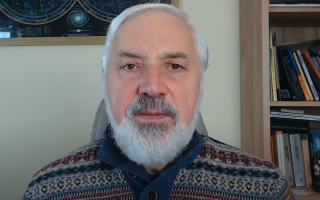 В гостинице «Киевская» в Москве нашли тело известного астролога Колесникова