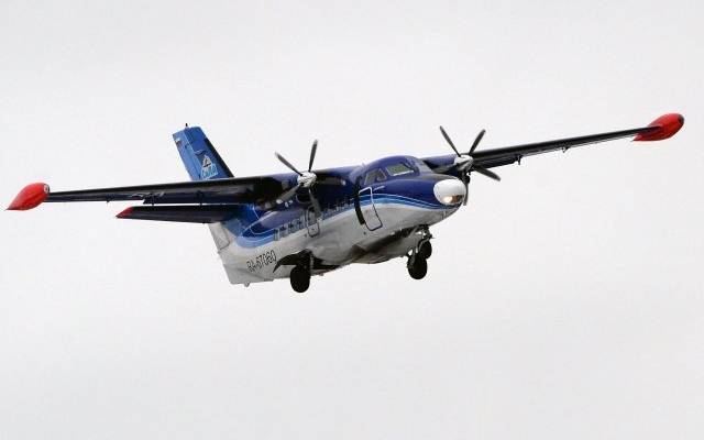 Самолет L-410 вынужденно сел в Комсомольске-на-Амуре из-за обледенения