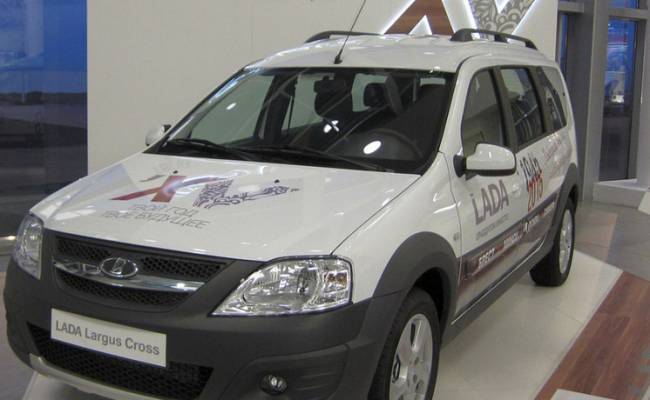 "АвтоВАЗ" возобновляет выпуск Lada Largus на заводе в Ижевске