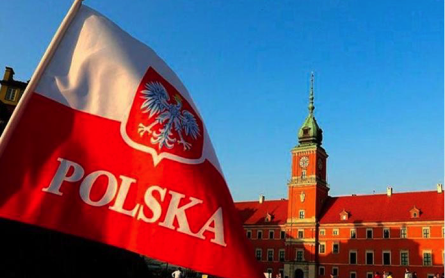 В Польше фермеру предъявили обвинения из-за пророссийского плаката