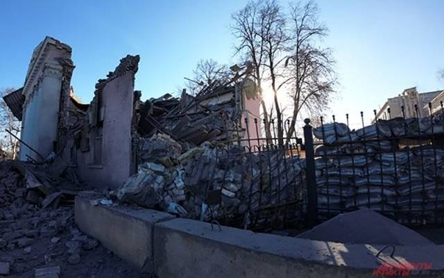 Два человека погибли из-за удара ВСУ по центру Кременной в ЛНР