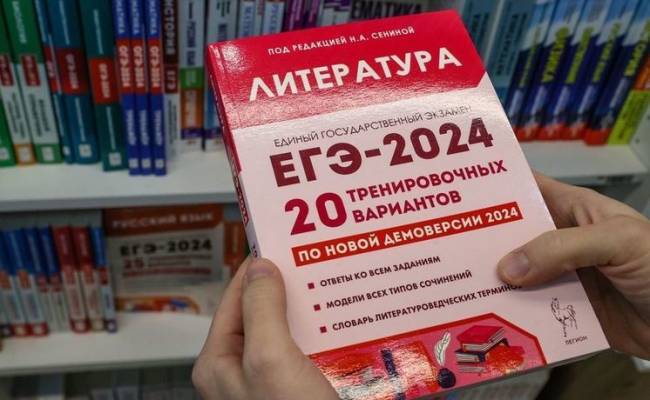 Российским выпускникам разрешат пересдавать ЕГЭ уже в этом году