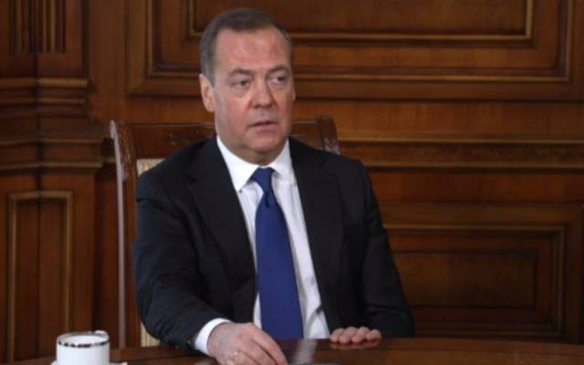 Медведев прокомментировал взрыв в Одессе при визите Зеленского