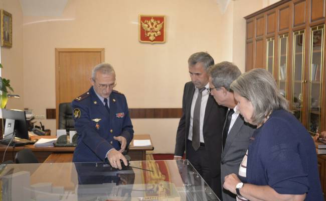 Бывший начальник "Бутырки" раскрыл страшные тайны главной тюрьмы Москвы: удивительные сидельцы и помещения для расстрелов