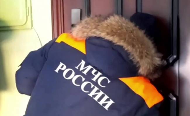 В Москве спасатели отговорили школьницу от суицида