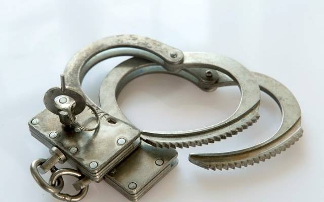 ФБР арестовало троих детей от 11 до 16 лет за ограбление банка в Хьюстоне