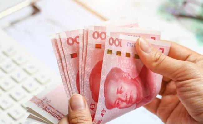 Названы риски, связанные с отказом китайских банков принимать платежи в юанях из России