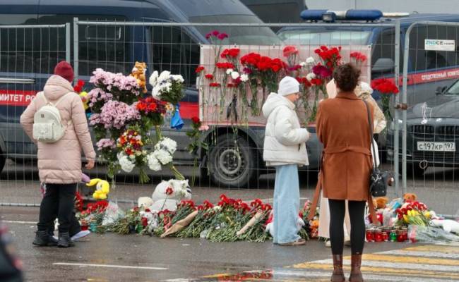 Герой, найдись! Мужчина вынес на руках девушку из-под пуль в «Крокусе»