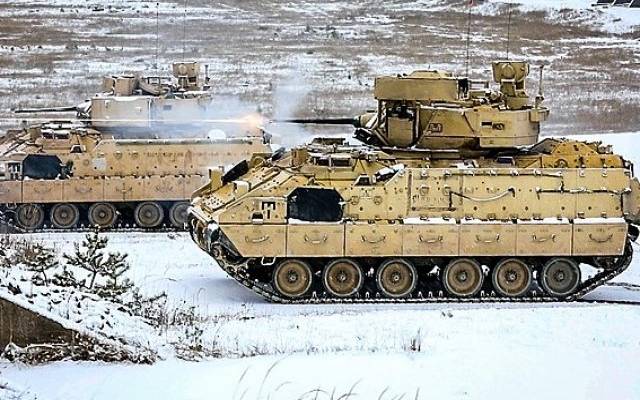 ВС РФ захватили на авдеевском направлении еще одну БМП M2 Bradley