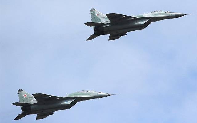 Истребитель МиГ-31 не допустил нарушения границы РФ бомбардировщиками США