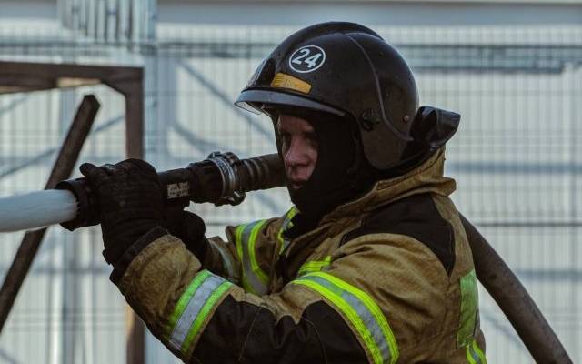 В Ульяновской области на птицефабрике произошел пожар площадью 4 тыс. кв. м