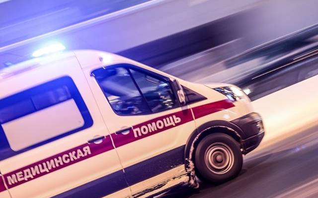 В Москве два человека погибли при столкновении легковой машины и грузовика