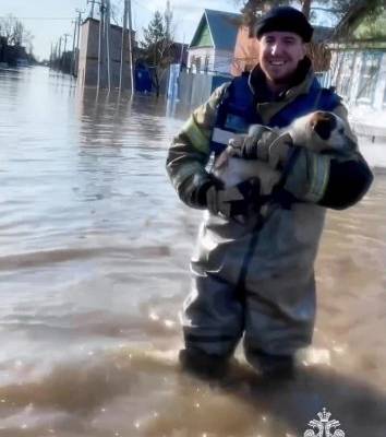 Вода и беда. Эксперты раскрыли, как помогут пострадавшим от паводка в Орске