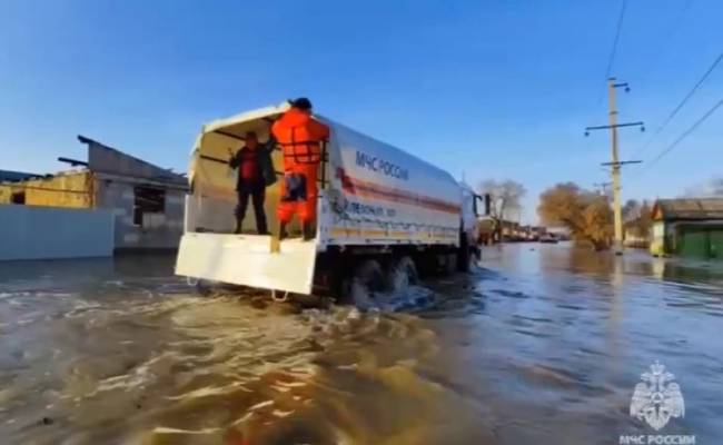 Вода и беда. Эксперты раскрыли, как помогут пострадавшим от паводка в Орске