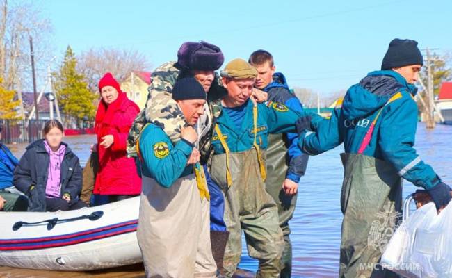 Большая вода. Дамба, даже разрушаясь, спасла Орск от катастрофы