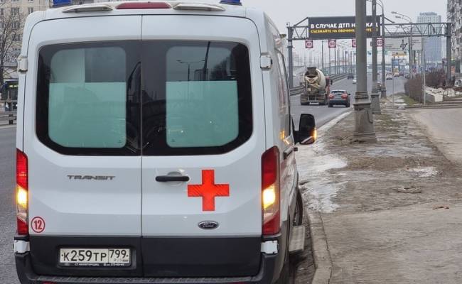 В Новосибирске пришлось вызывать спасателей для госпитализации пациента весом 300 кг