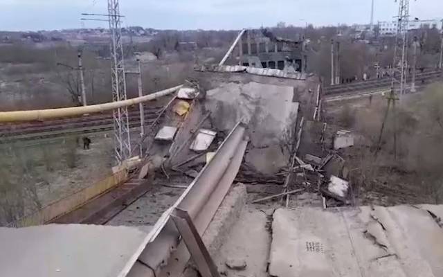 Пострадавшие при обрушении моста в Вязьме получили множественные травмы