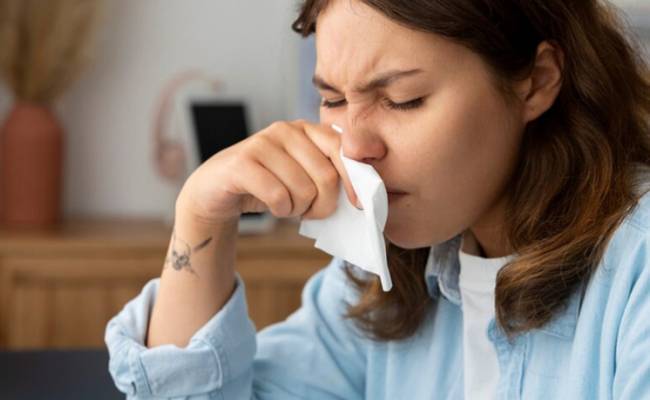 Как правильно бороться с сезонной аллергией: от таблеток до позднего подъёма