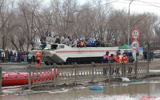 В Оренбуржье из-за паводка эвакуировали более 13 тысяч человек