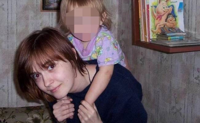 Сбежала с ребенком от приговора: что не так в деле преследуемой бывшей жены главреда-иноагента Мартынова