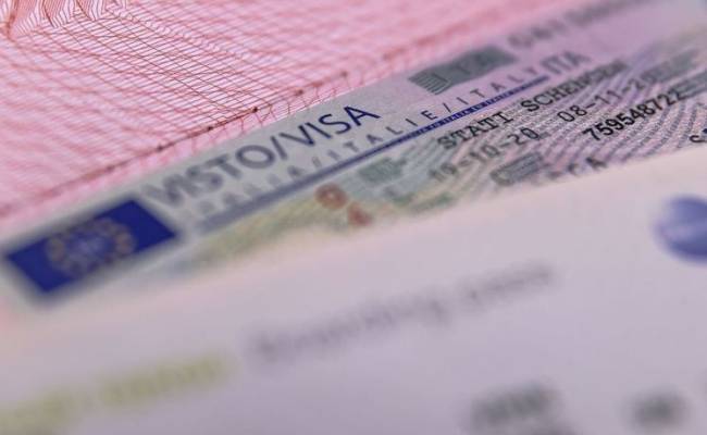 Россиянам предрекли проблемы с оформлением шенгенских виз